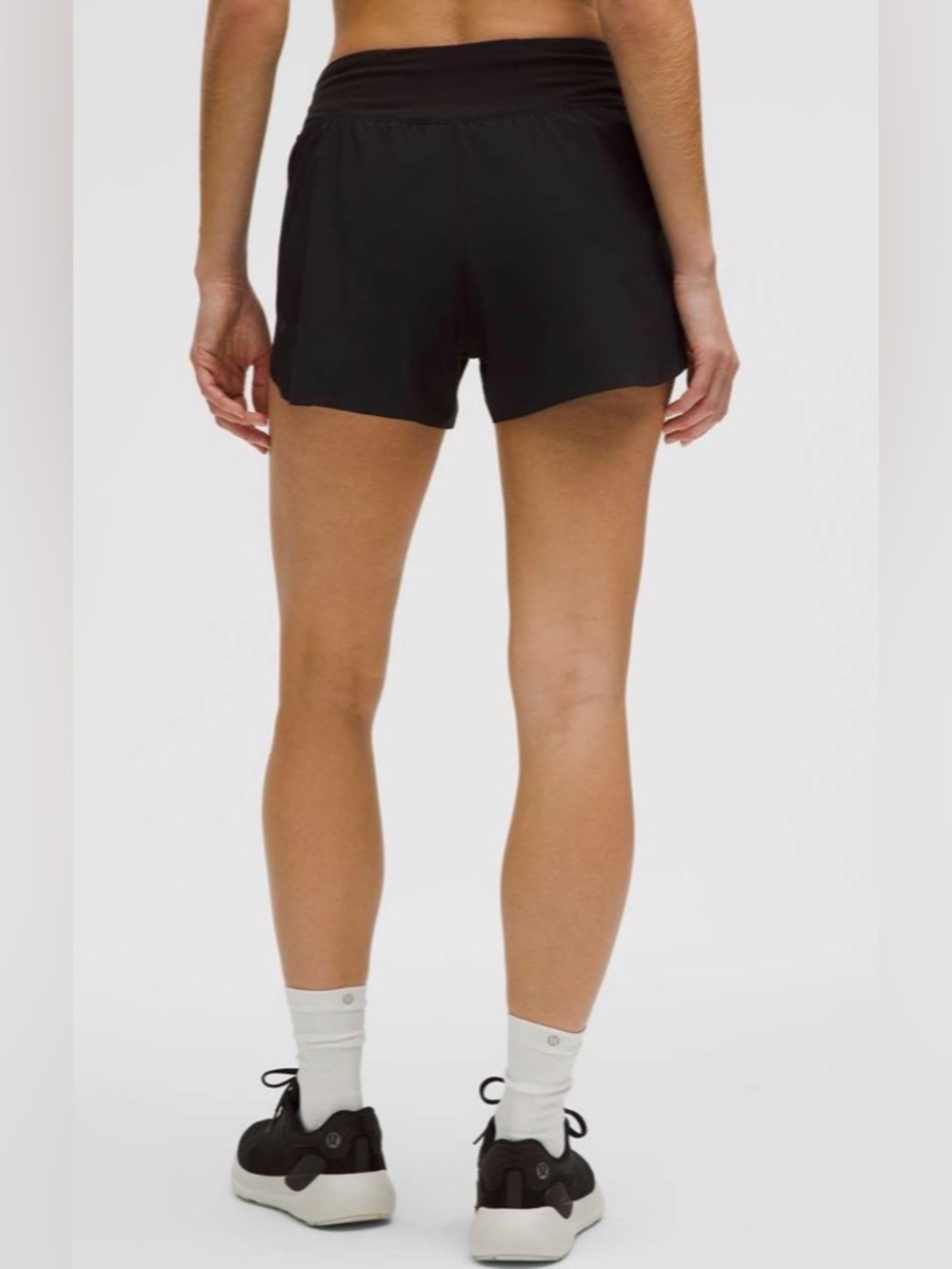 NWOT New Lululemon Fast and Free High-Rise Classic-Fit Split Short 3" Black - Picture 3 of 7